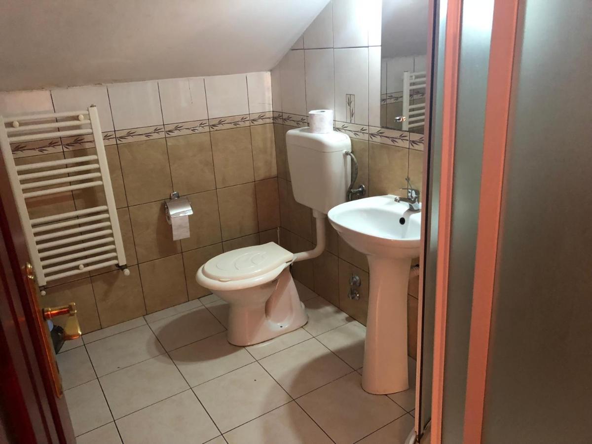 Pension Rozeclas Oradea Dış mekan fotoğraf